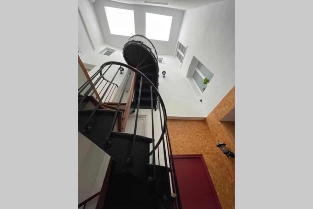 Appartement «La Vie Est Belle» Au Coeur De Sezanne Sézanne Exterior foto